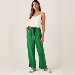 Mara’s Collection Green Satin Wide Leg Pants Size L Made in Greece NWT